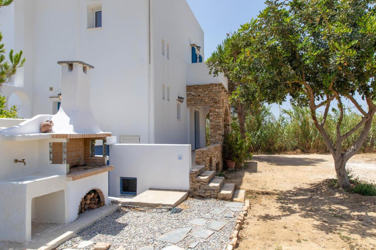 Oneiric Harmony Villa Mikri Vigla Buitenkant foto